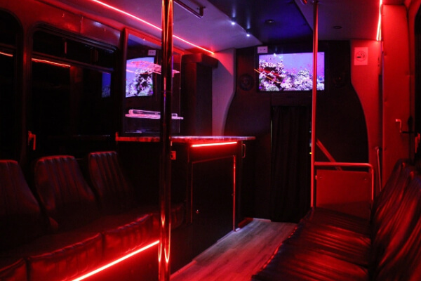 Party bus rental in Tampa